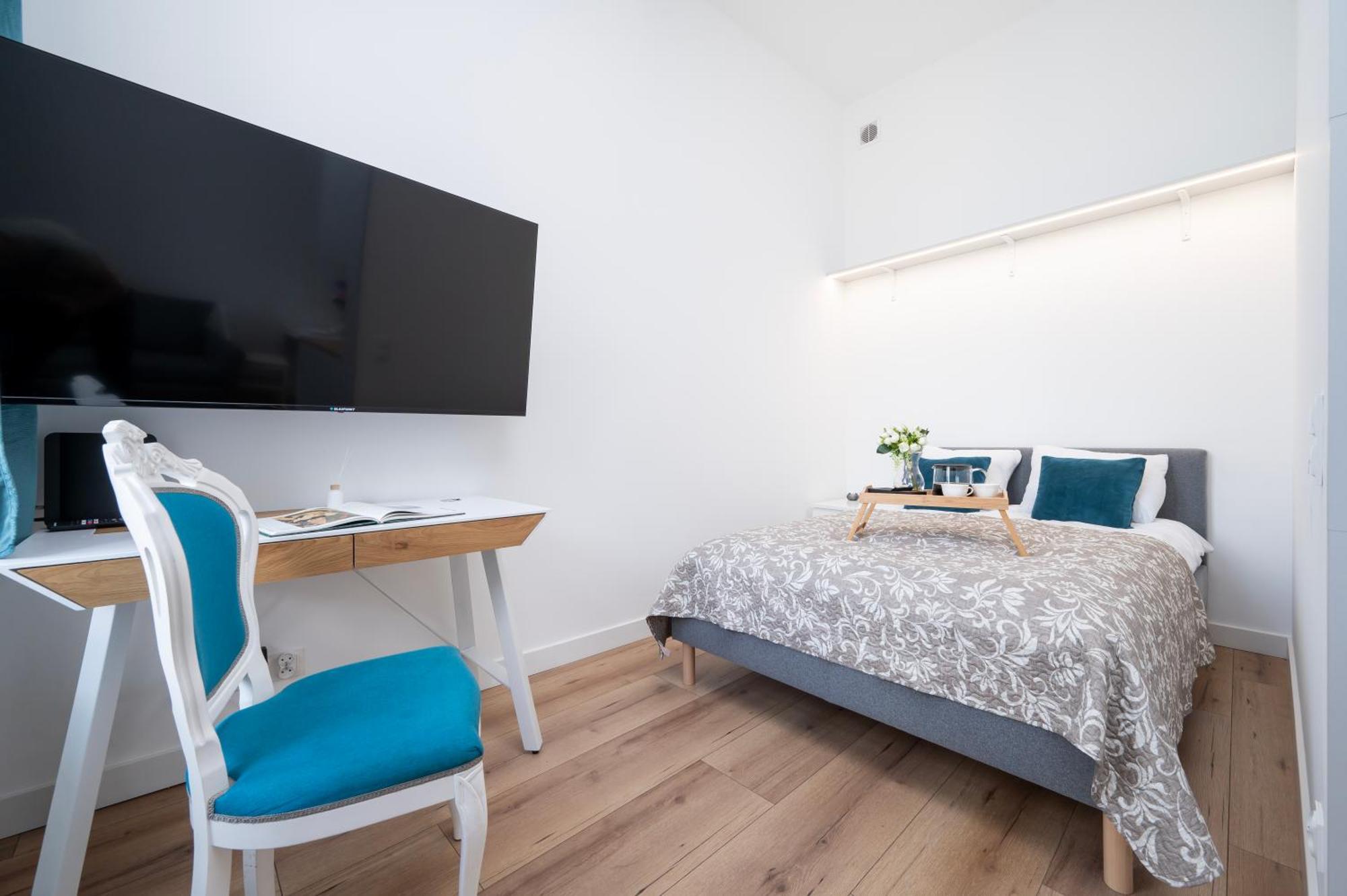 Lodz Jaracza Apt - Workspace, Parking, Park Nearby - By Rentujemy Dış mekan fotoğraf